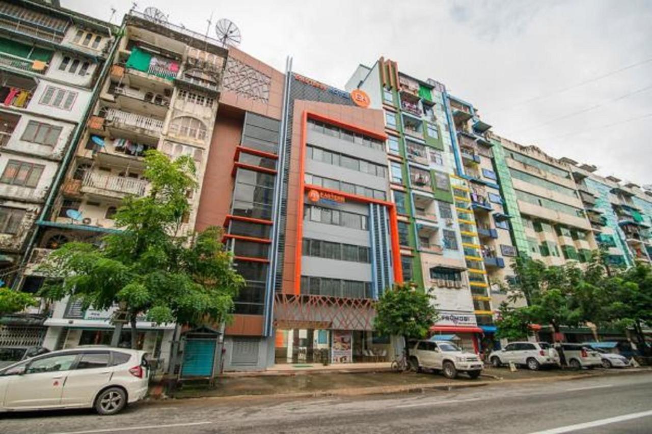 Eastern Hotel Yangon Exterior foto